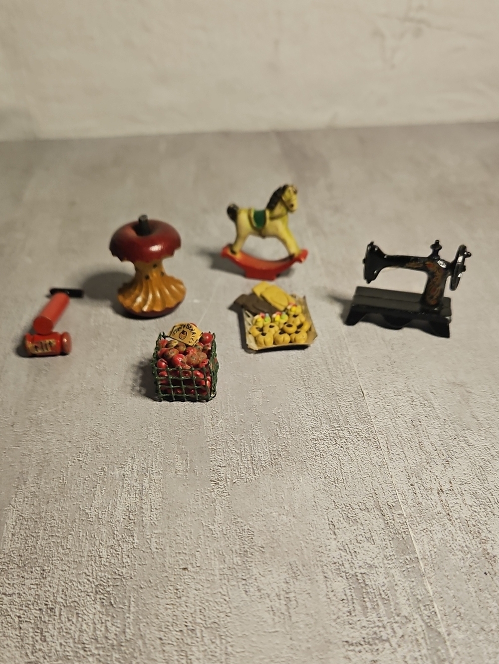 6 Vintage Doll House Accessories